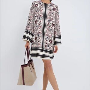 Tuckernuck Patchwork Floral Mini Jamie Dress Size Small New NWT